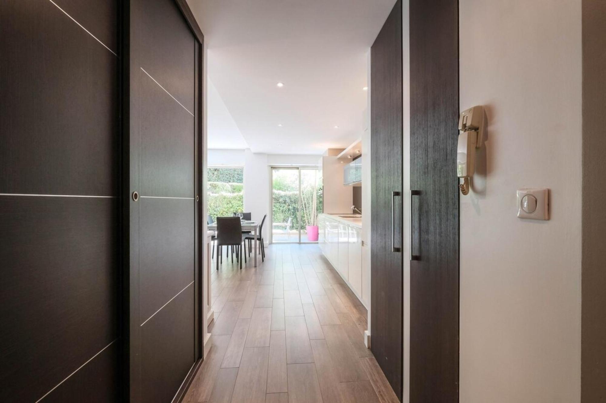 Wdf Two Bedrooms In The Heart Of Cannes!! Appartement *