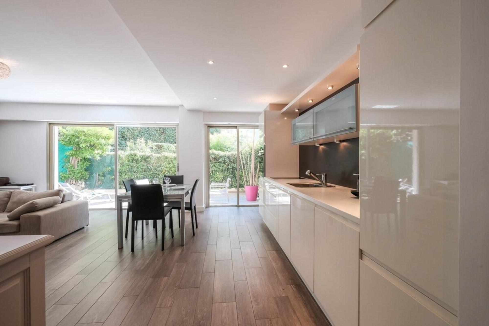Wdf Two Bedrooms In The Heart Of Cannes!! Apartment Cannes